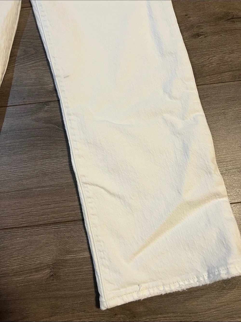 Levis below leave